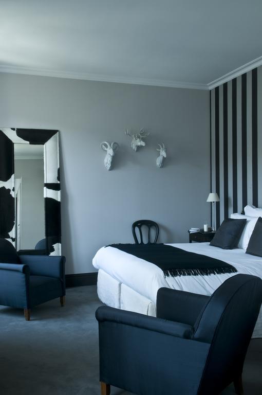 Hotel Particulier - La Chamoiserie Niort Room photo